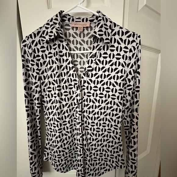 Button up blouse - Picture 6 of 6